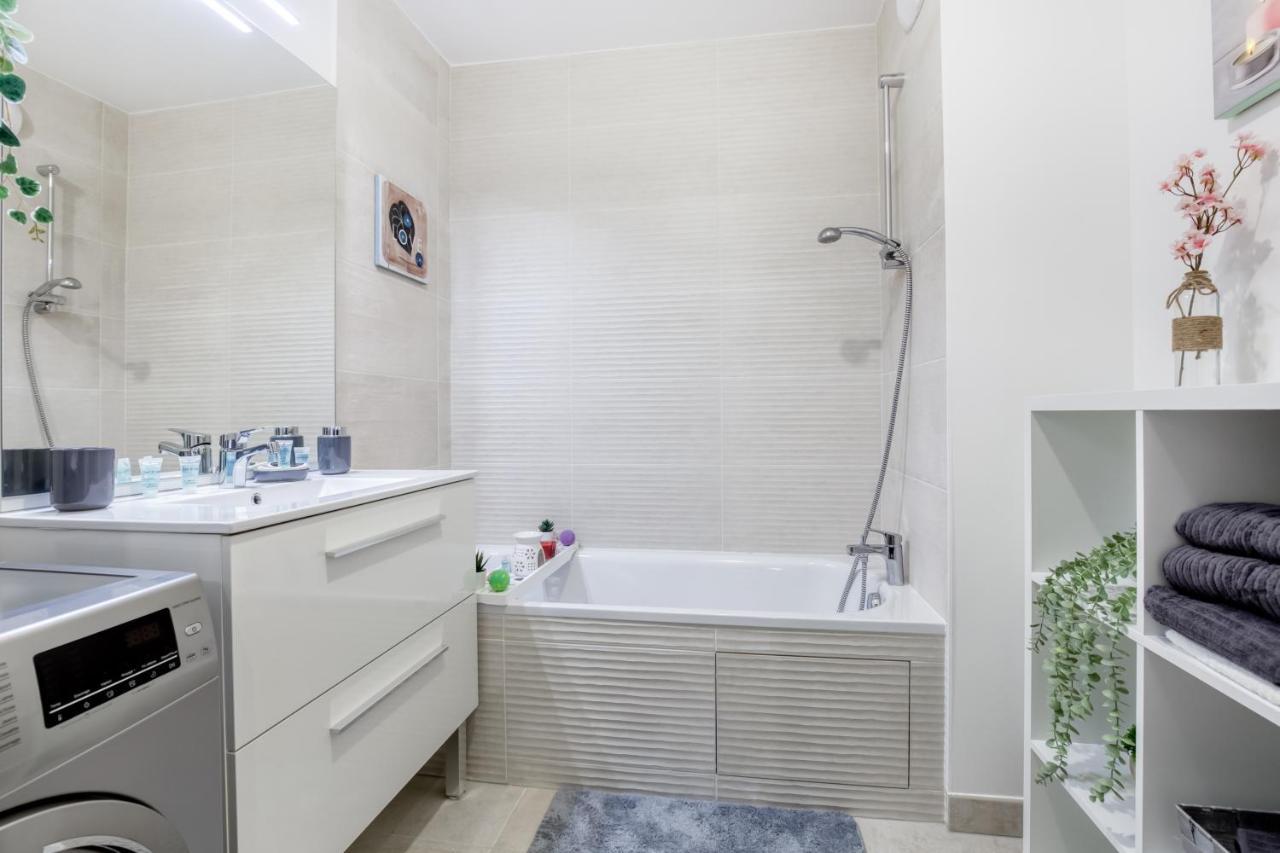 Luxueux Paris - Bagnolet - Les Lilas-Parking Gratuit Екстериор снимка
